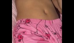 Daddy, mira mi pijama. ¿Quieres quitármela? Teen18  inocente