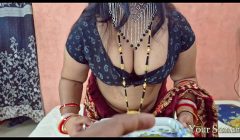 Indian Aunty got horny and fucked by boy