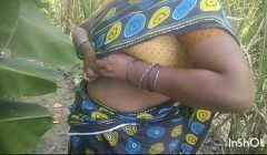 Indian housewife aunty outdoor sex