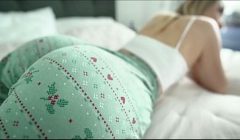 step mom asked for a massage and started sex