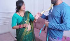 Tailor fuck- Pinki Bhabhi gets fucked in Saree by Tailor after Measurement and Lots of Cum on Bigg ass.