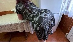 the beautiful ass of an experienced stepmom spread apart when her stepson fucked her in anal