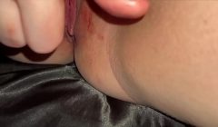 VIRGIN 18 YEARS OLD TEEN GIRL WITH PERFECT WET PUSSY- FIRST TIME DEEP MASTURBATION- FINGERING- ASMR MOANING CUM -ARABIAN SNOWWHITE- USA LOS ANGELES AMATEUR